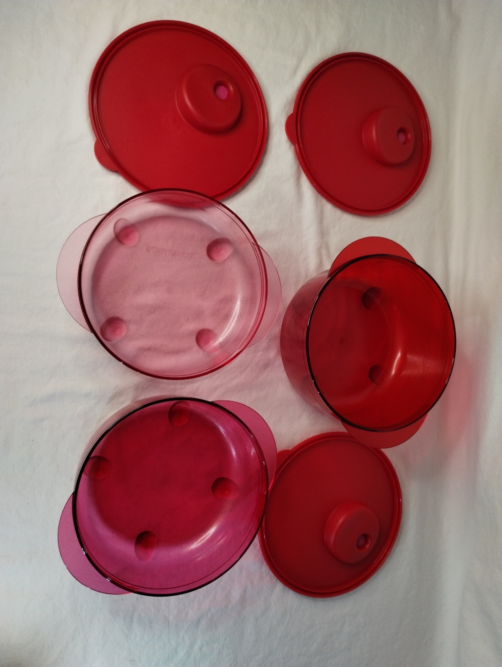Tupperware Rock 'N Serve Containes - Set Of 3 NEW RETIRED STOCK - Picture 5 of 16